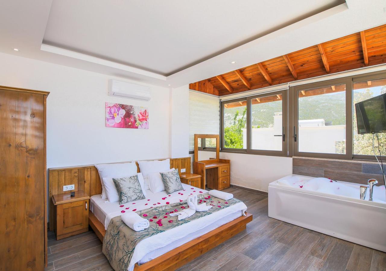 Villa 2 Sleeps 4 Isolated Honeymoon-Villa Sardunya คาช ภายนอก รูปภาพ